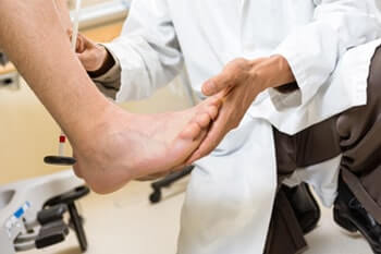 podiatrist, foot doctor in the Nassau County, NY: Long Beach (Freeport, Oceanside, Rockville Centre, Merrick, Lynbrook, Woodmere, Bellmore, Roslyn) and Williston Park (Hempstead, Levittown, Elmont, Uniondale, Garden City, Mineola) areas